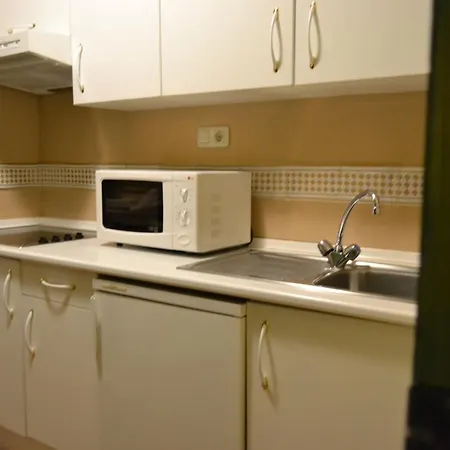 Apartamentos GHM Plaza-3